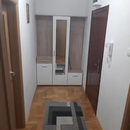 Apartman Lorena Требинье