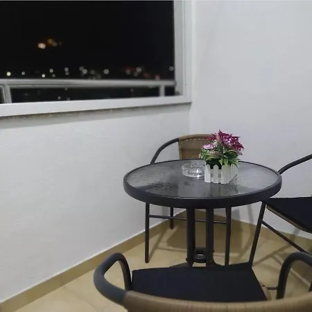 Apartman Lorena Апартаменты Требинье